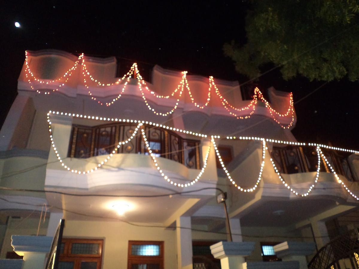 Pratibha Home Stay จาบัลปูร์ ภายนอก รูปภาพ