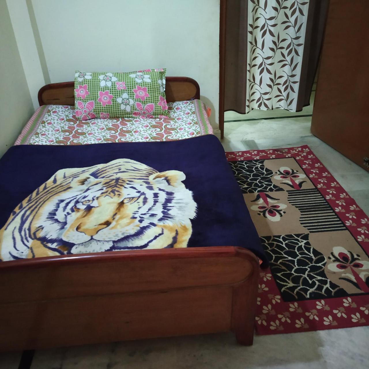 Pratibha Home Stay จาบัลปูร์ ภายนอก รูปภาพ